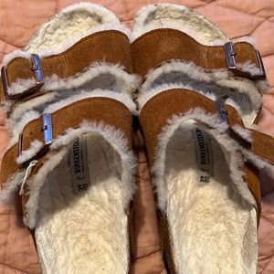 Birkenstock Arizona shearling sandals